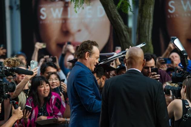 September 11, 2025, Toronto, On, Canada: Vince Vaughn signs autographs for fans at the red carpet for Easy s Waltz at the Toronto International Film Festival in Toronto on Thursday, September 11, 2025. Toronto Canada  - ZUMAc35_ 20250911_zaf_c35_223 Copyright: xLauraxProctorx