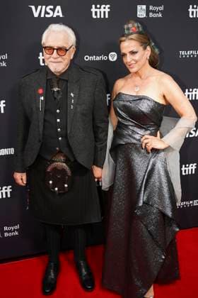 September 11, 2025, Toronto, Ontario, Canada: (L-R) Brian Cox and Nicole Ansari-Cox attend the red carpet for the Ã¢â‚¬ËœGlenrothanÃ¢â‚¬â ¢ premiere during the 2025 Toronto International Film Festival at Roy Thomson Hall. on September 11, 2025 in Toronto, Canada. Toronto Canada - ZUMAe321 20250911_zea_e321_009 Copyright: xLeonardoxRamirezx