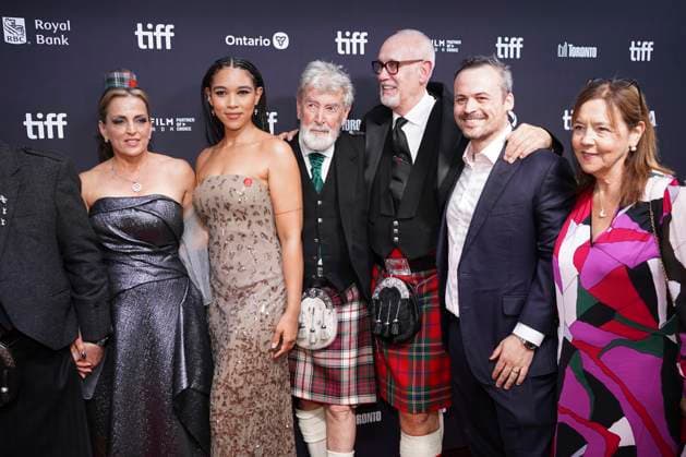 September 11, 2025, Toronto, Ontario, Canada: (L-R) Nicole Ansari-Cox, Alexandra Shipp, David Ashton, Neil Zeiger and Phin Glynn attend the red carpet for the Ã¢â‚¬ËœGlenrothanÃ¢â‚¬â ¢ premiere during the 2025 Toronto International Film Festival at Roy Thomson Hall. on September 11, 2025 in Toronto, Canada. Toronto Canada - ZUMAe321 20250911_zea_e321_057 Copyright: xLeonardoxRamirezx