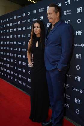 September 11, 2025, Toronto, Ontario, Canada: (L-R) Vince Vaughn and Kyla Vaughn attend the red carpet for the Ã¢â‚¬ËœEasy s WaltzÃ¢â‚¬â ¢ premiere during the 2025 Toronto International Film Festival at Roy Thomson Hall. on September 11, 2025 in Toronto, Canada. Toronto Canada - ZUMAe321 20250911_zea_e321_145 Copyright: xLeonardoxRamirezx