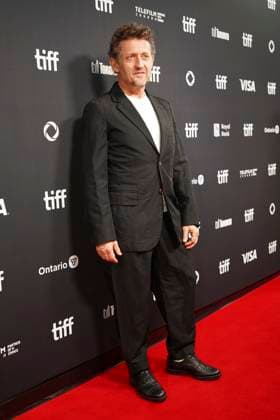 2025 Toronto International Film Festival - ˜Adulthood™ Premiere Alex Winter attends the red carpet for the ˜Adulthood™ premiere during the 2025 Toronto International Film Festival at Roy Thomson Hall. on September 11, 2025 in Toronto, Canada. (Photo by Leonardo Ramirez Eyepix Group) Copyright: xLeonardoxRamirez xEyepixxGroupx LR_11092025_170071
