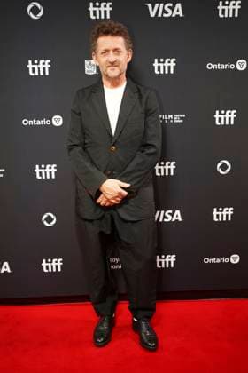 2025 Toronto International Film Festival - ˜Adulthood™ Premiere Alex Winter attends the red carpet for the ˜Adulthood™ premiere during the 2025 Toronto International Film Festival at Roy Thomson Hall. on September 11, 2025 in Toronto, Canada. (Photo by Leonardo Ramirez Eyepix Group) Copyright: xLeonardoxRamirez xEyepixxGroupx LR_11092025_170075