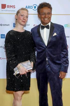 abb Mareike Makosch, Michail Paweletzo zu Gast auf dem roten Teppich bei der Verleihung des Deutschen Radiopreis 2025 in der Neuen Flora am 11.09.2025 in Hamburg Hamburg Deutschland