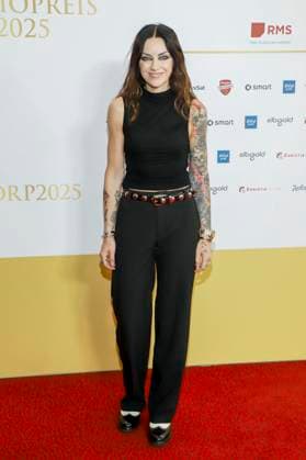 abb Amy Macdonald Saengerin zu Gast auf dem roten Teppich bei der Verleihung des Deutschen Radiopreis 2025 in der Neuen Flora am 11.09.2025 in Hamburg Hamburg Deutschland