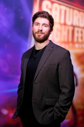 Sänger Joey Heindle bei der Premiere des Kult-Musicals Saturday Night Fever im Capitol Theater. Düsseldorf, 11.09.2025 NRW Deutschland Copyright: xChristophxHardtx