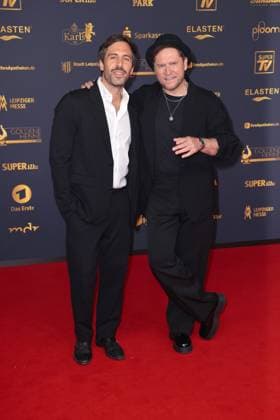 Max Giesinger und Johannes Oerding bei der Verleihung Die Goldene Henne am 12.09.2025 in Leipzig Goldene Henne 2025 Verleihung in Leipzig
