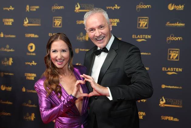 Verleihung der Goldenen Henne 2025 Anita Hofmann und Ehemann Christian Filip auf dem roten Teppich. Verleihung der Goldenen Henne 2025 am 12.09.2025 in der Leipziger Messe, Halle 1. Leipzig, Sachsen, Deutschland.