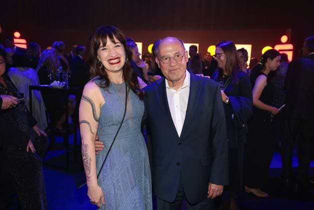 Heidi Reichinnek und Gregor Gysi bei der Aftershow Party bei der Verleihung von Die Goldene Henne am 12.09.2025 in Leipzig Goldene Henne 2025 Verleihung in Leipzig