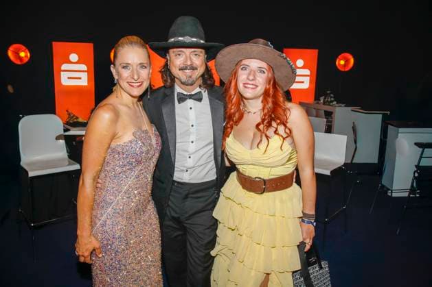 31. Verleihung der Goldenen Henne 2025 - Aftershowparty Leipzig, 12.9.2025 Stefanie Hertel, Lanny Lanner und Johanna Mross bei der Aftershowparty zur 31. Verleihung der Goldenen Henne 2025 auf der Messe Leipzig Sachsen Copyright: xMatthiasxGränzdörferx