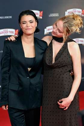 Tomomi Themann und Emilia Maier bei der Premiere des Kinofilms Die Schule der magischen Tiere 4 im Mathäser Filmpalast. München, 12.09.2025