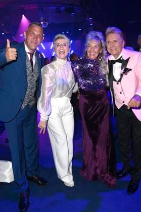 Andreas Schulz, Linda Feller, Manuela Hebestreit und Hans-Jürgen Beyer bei der 31. Verleihung der Goldenen Henne 2025 in der Leipziger Messe. Leipzig, 12.09.2025