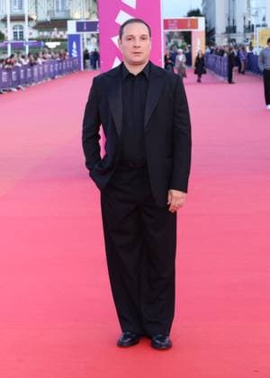 Alexis Manenti à la première du film Nouvelle Vague lors du 51éme Festival du Cinema Américain de Deauville le 12 septembre 2025 Denis Guignebourg Bestimage Premiere of the film Nouvelle Vague at the 51st Deauville American Film Festival on September 12, 2025 Deauville France  Copyright: xDenisxGuignebourgx xBestimagexDenisxGuignebourgx xBestimagex