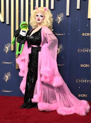 Hormona Lisa from RuPaul s Drag Race, arrives for the 77th annual Primetime Emmy Awards at the Peacock Theater in Los Angeles on Sunday, September 14, 2025.  LAP20250914739 JohnxMcCoy