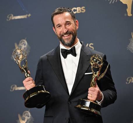 Noah Wyle holds the Emmy for Outstanding Lead Actor in a Drama Series and Outstanding Drama Series for The Pitt, backstage during the 77th annual Primetime Emmy Awards at the Peacock Theater in Los Angeles on Sunday, September 14, 2025.  LAP20250914295 CHISxCHEW