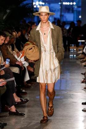 Todd Snyder Fashion Show Ready to Wear Spring Summer 2026 at New York Fashion Week NYFW September 14th, 2025 Todd Snyder Fashion Show Ready to Wear Spring Summer 2026 at New York Fashion Week September 14th, 2025 New York Etats Unis  Copyright: xAgencex xBestimagexAgencex xBestimagex