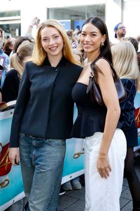 Emilia Maier und Charlotte Hagenbucher bei der Premiere des Kinofilms Die Schule der magischen Tiere 4 in der Lichtburg. Essen, 14.09.2025