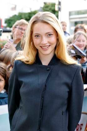 Emilia Maier bei der Premiere des Kinofilms Die Schule der magischen Tiere 4 in der Lichtburg. Essen, 14.09.2025