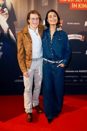 Thilo Fridolin Matthes und Tomomi Themann bei der Premiere des Kinofilms Die Schule der magischen Tiere 4 in der Lichtburg. Essen, 14.09.2025