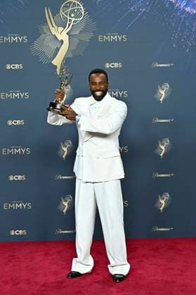 Tramell Tillman mit dem Emmy für den besten Nebendarsteller in der Drama-Serie Severance beim Preisträger-Photocall der 77. Primetime Emmy Awards 2025 im Peacock Theater. Los Angeles, 14.09.2025
