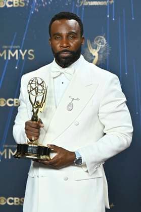 Tramell Tillman mit dem Emmy für den besten Nebendarsteller in der Drama-Serie Severance beim Preisträger-Photocall der 77. Primetime Emmy Awards 2025 im Peacock Theater. Los Angeles, 14.09.2025