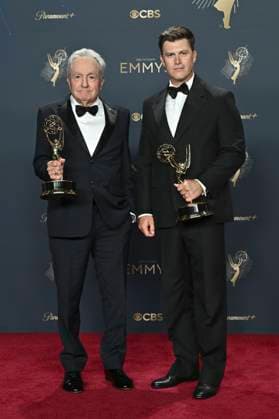 Lorne Michaels und Colin Jost mit dem Emmy für Outstanding Variety Special (Live) für SNL50: The Anniversary Special beim Preisträger-Photocall der 77. Primetime Emmy Awards 2025 im Peacock Theater. Los Angeles, 14.09.2025
