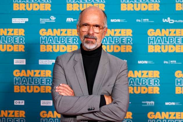 Schauspieler Christoph Maria Herbst bei der Premiere des Kinofilms Ganzer Halber Bruder im Cinedom Köln. Köln, 15.09.2025 NRW Deutschland Copyright: xChristophxHardtx