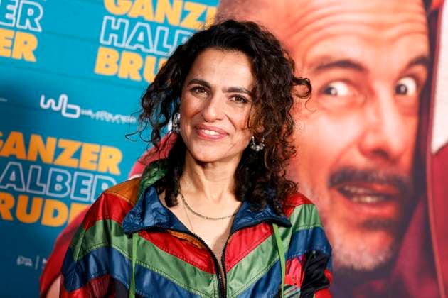 Schauspielerin Sesede Terziyan bei der Premiere des Kinofilms Ganzer Halber Bruder im Cinedom Köln. Köln, 15.09.2025 NRW Deutschland Copyright: xChristophxHardtx