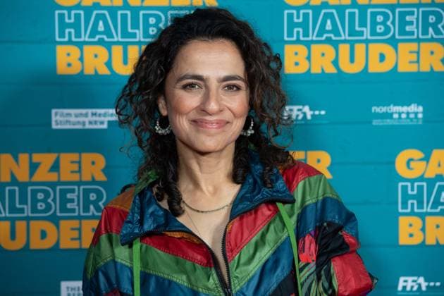 Roter Teppich, Red Carpet Show, Ankunft, arrival, Filmpremiere GANZER HALBER BRUDER am 15.09.2025 im Cinedom-Kino in Koeln,
