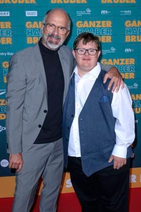 Christoph Maria Herbst und Nico Randel bei der Premiere des Kinofilms Ganzer halber Bruder im Cinedom. Köln, 15.09.2025