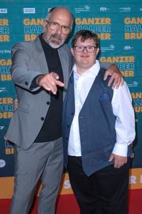 Christoph Maria Herbst und Nico Randel bei der Premiere des Kinofilms Ganzer halber Bruder im Cinedom. Köln, 15.09.2025