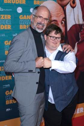 Christoph Maria Herbst und Nico Randel bei der Premiere des Kinofilms Ganzer halber Bruder im Cinedom. Köln, 15.09.2025