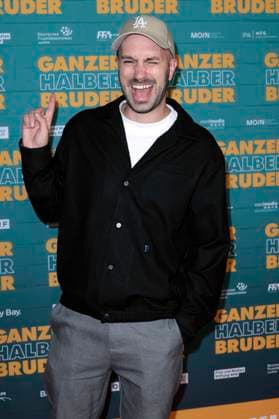 Dominik Porschen bei der Premiere des Kinofilms Ganzer halber Bruder im Cinedom. Köln, 15.09.2025