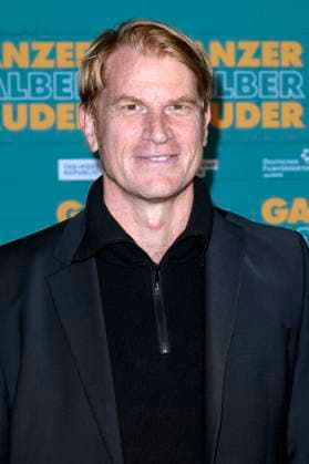Enno Kalisch bei der Premiere des Kinofilms Ganzer halber Bruder im Cinedom. Köln, 15.09.2025