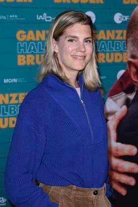 Bettine Langehein bei der Premiere des Kinofilms Ganzer halber Bruder im Cinedom. Köln, 15.09.2025