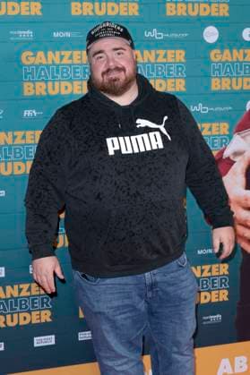 Tristan Seith bei der Premiere des Kinofilms Ganzer halber Bruder im Cinedom. Köln, 15.09.2025