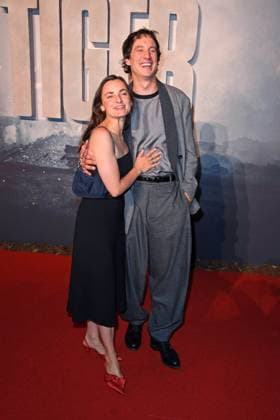 Paula Schramm mit Freund Laurence Rupp bei der Weltpremiere des Amazon MGM Studios Film DER TIGER im Kino in der Kulturbrauerei in Berlin am 15.09.2025