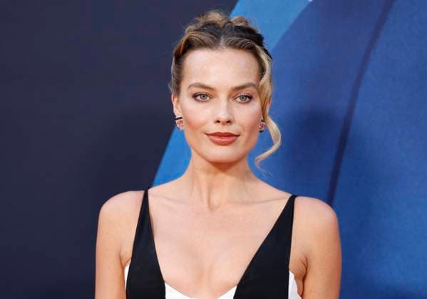 Margot Robbie arrives on the red carpet at the A Big Bold Beautiful Journey New York Premiere at AMC Lincoln Square Theater on Monday, September 15, 2025 in New York City  NYP20250915110 JOHNxANGELILLO