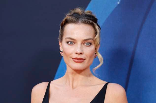 Margot Robbie arrives on the red carpet at the A Big Bold Beautiful Journey New York Premiere at AMC Lincoln Square Theater on Monday, September 15, 2025 in New York City  NYP20250915115 JOHNxANGELILLO