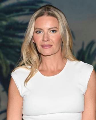 September 15, 2025, Hollywood, California, USA: Actress ELISHA CUTHBERT attends the Los Angeles Premiere of London Calling. Hollywood USA - ZUMAb173 20250915_aap_b173_031 Copyright: xBillyxBennightx