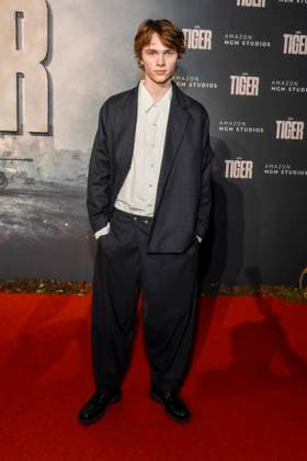 abb Yoran Leicher zu Gast auf dem roten Teppich bei der Welt Premiere des Amazon Films Der Tiger im Kino in der Kulturbrauerei, Berlin am 15.09.2025