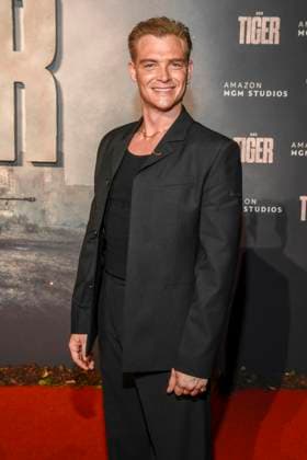 abb David Schuetter zu Gast auf dem roten Teppich bei der Welt Premiere des Amazon Films Der Tiger im Kino in der Kulturbrauerei, Berlin am 15.09.2025