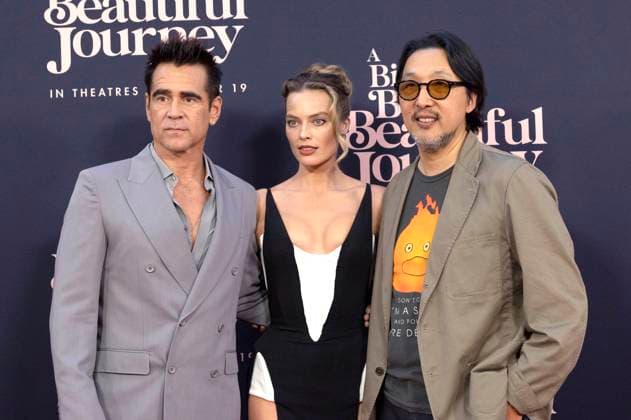 Colin Farrell, Margot Robbie und Kogonada bei der Premiere des Kinofilms A Big Bold Beautiful Journey im AMC Lincoln Square. New York, 15.09.2025