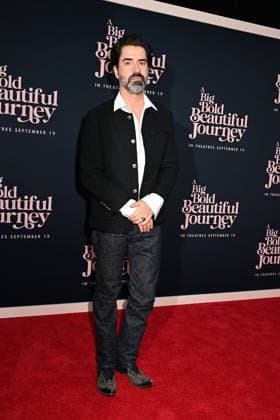 The US Premier of A Big Bold Beautiful Journey Hamish Linklater attends The US Premier of A Big Bold Beautiful Journey on September 15, 2025 at the AMC Lincoln Square in New York, New YOrk, USA., Credit:Robin Platzer Avalon United States of America, New York, New York  Copyright: xRobinxPlatzerx xAvalonx 1037689816