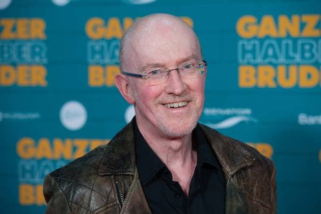 Peter NOTTMEIER, Schauspieler, Roter Teppich, Red Carpet Show, Ankunft, arrival, Filmpremiere GANZER HALBER BRUDER am 15.09.2025 im Cinedom-Kino in Koeln,