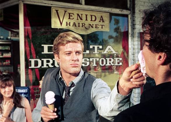 Archives - Robert Redford Archives - Robert Redford sur le tournage du film Propriété interdite 1966 File Photo - Robert Redford inconnu  Copyright: x00505508_000004x