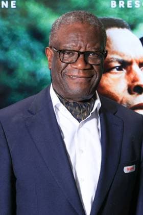 Muganga Premiere - Paris 2018 Nobel Peace Prize winner, Dr. Denis Mukwege attends the photocall for the premiere of Muganga held at the UGC Les Halles in Paris, France on September 16, 2025. Photo by David Boyer ABACAPRESS.COM Paris France  Copyright: xBoyerxDavid ABACAx