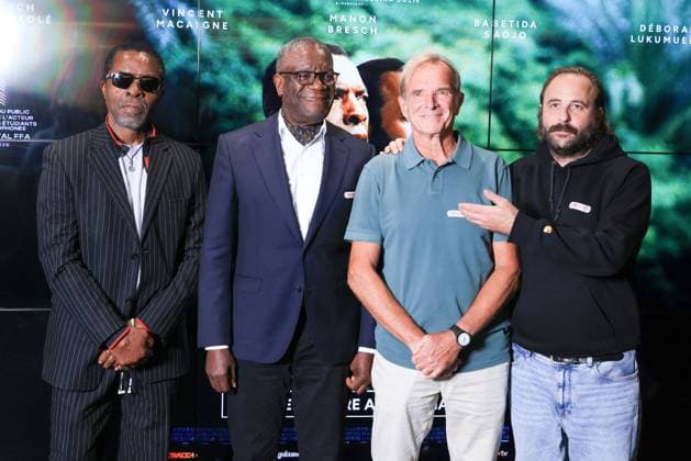 Muganga Premiere - Paris Isaach de Bankolé, 2018 Nobel Peace Prize winner, Dr. Denis Mukwege, Isaach de Bankolé, Guy Cadière and Vincent Macaigne attend the photocall for the premiere of Muganga held at the UGC Les Halles in Paris, France on September 16, 2025. Photo by David Boyer ABACAPRESS.COM Paris France  Copyright: xBoyerxDavid ABACAx