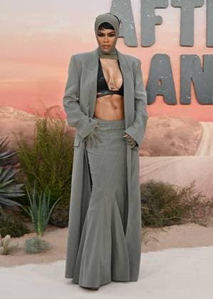 Teyana Taylor attends One Battle After Another London Premiere at the Odeon Luxe Leicester Square, England. UK. Tuesday 16th September 2025 Copyright: xJamesxWarrenx adyv1225