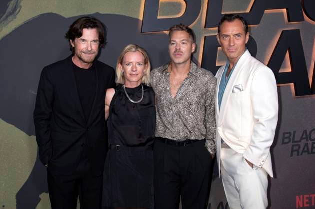 Jason Bateman, Kate Susman, Zach Baylin und Jude Law bei der Premiere der Netflix Miniserie Black Rabbit im SVA Theater. New York, 16.09.2025