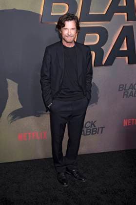 Jason Bateman bei der Premiere der Netflix Miniserie Black Rabbit im SVA Theater. New York, 16.09.2025
